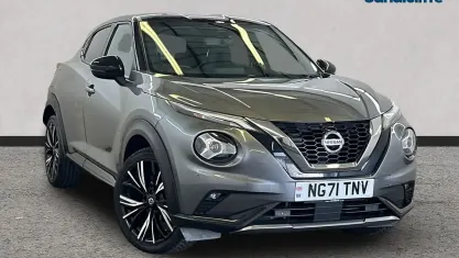 Usado Nissan Juke Tekna+ 114 HP (83 kW) 2023 Cinzento SUV