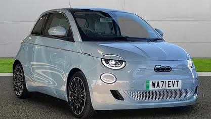 Used Fiat 500e La Prima 86 kW (118 HP) 2026 Hatchback