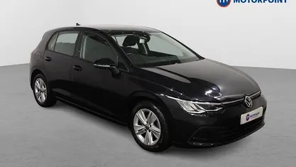 Used VW Golf VIII Life 150 HP (110 kW) 2024 Hatchback