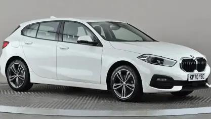 Used BMW 118 Sport Line 140 HP (102 kW) 2020 White Hatchback