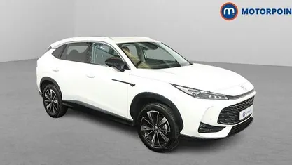 Used 2025 MG HS Trophy SUV | £22,099 (Fair price)