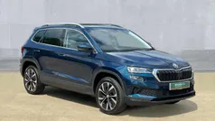 Petrol blue metallic Used 2022 Skoda Karoq SE L SUV | £16,810 (Fair price)