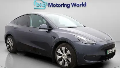 Used 2025 Tesla Model Y Long Range AWD SUV | £25,400 (Super price)