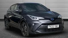 Decuma grey Used 2022 Toyota C-HR Design SUV | £19,595 (Fair price)