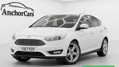 Used Ford Focus Titanium X 120 HP (88 kW) 2017 White Hatchback