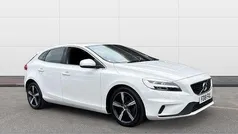 White Used 2018 Volvo V40 R-Design Estate | £10,802 (Fair price)