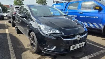 Used Vauxhall Corsa SRi 90 HP (66 kW) 2017 Black Hatchback