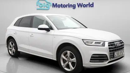 White Used 2019 Audi Q5 S-Line SUV | £20,369 (Good price)