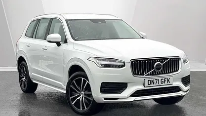 Used Volvo XC90 Momentum 235 HP (172 kW) 2021 SUV