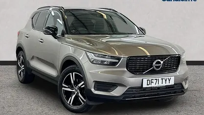 Used Volvo XC40 R-Design 163 HP (119 kW) 2021 SUV