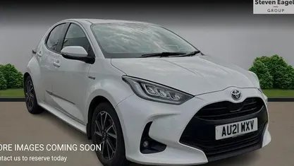 Used Toyota Yaris Hybrid Design 116 HP (85 kW) 2026 Hatchback