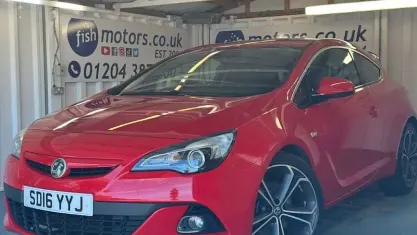 Used Vauxhall Astra GTC Edition 140 HP (102 kW) 2015 Coupe