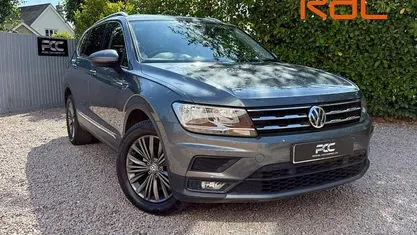 Grey Used 2018 VW Tiguan Allspace SE SUV | £19,895 (Fair price)