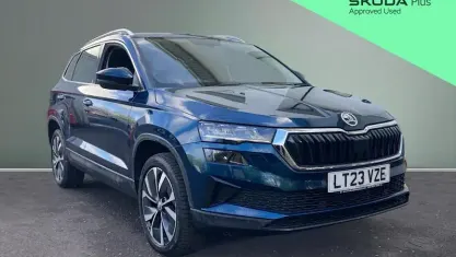 Begagnad Skoda Karoq SE L 150 HK (110 kW) 2023 Blå SUV