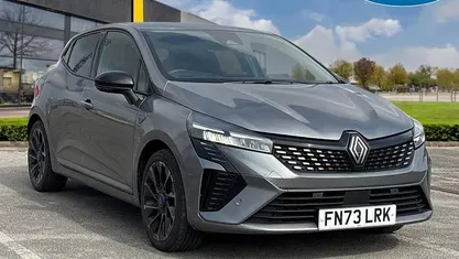 Used Renault Clio V Esprit Alpine 143 HP (105 kW) 2025 Red Hatchback