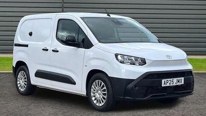 Novo Toyota Proace City City 100 kW (136 HP) 2026 Monovolume