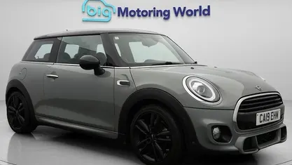 Used 2021 Mini Cooper Hatch Hatchback | £12,300 (Fair price)
