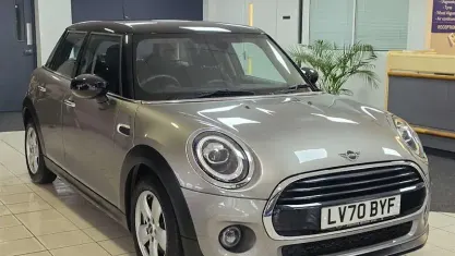 Used Mini Cooper Classic 136 HP (100 kW) 2020 Silver Hatchback