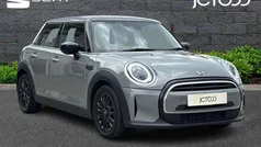 Used 2021 Mini Cooper Classic Hatchback | £14,253 (Fair price)