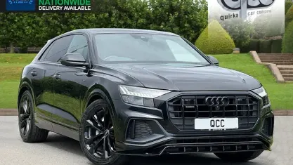 Usado Audi Q8 Black Edition 286 CV (210 kW) 2023 SUV