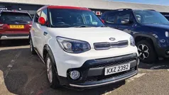 White & red Used 2017 Kia Soul 2 SUV | £8,995 (Good price)