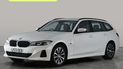 Used BMW 330e Sport Line 292 HP (214 kW) 2024 Estate
