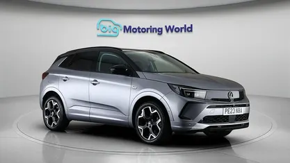 Used Vauxhall Grandland X Ultimate 131 HP (96 kW) 2023 Grey SUV