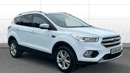 Used Ford Kuga Titanium 120 HP (88 kW) 2018 White SUV