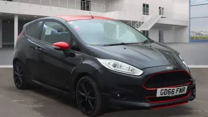 Używany Ford Fiesta Zetec 140 KM (102 kW) 2016 Hatchback