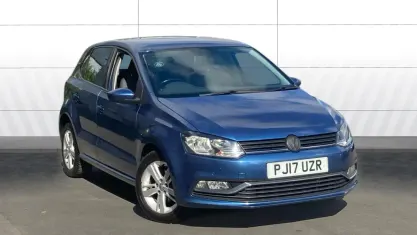 Used VW Polo Match 75 HP (55 kW) 2016 Blue Hatchback