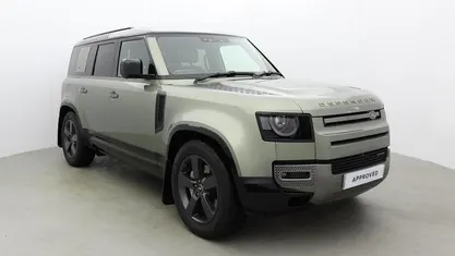 Used Land Rover Defender HSE Dynamic 300 HP (220 kW) 2023 SUV