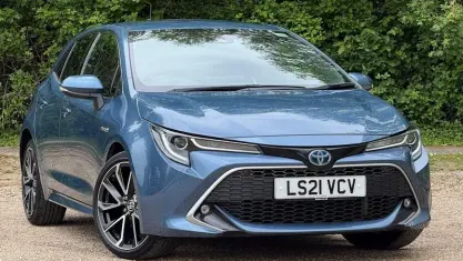 Usado Toyota Corolla 122 HP (89 kW) 2021 Azul Citadino