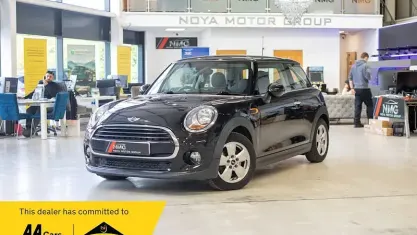 Used Mini Cooper Hatch 136 HP (100 kW) 2017 Black Hatchback