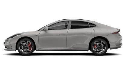 Begagnad MG IM5 216 kW (295 HK) 2026 Halvkombi