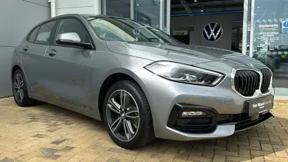 Used BMW 118 Sport Line 136 HP (100 kW) 2023 Grey Hatchback