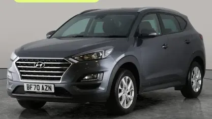 Usado Hyundai Tucson SE 132 HP (97 kW) 2020 Cinzento SUV