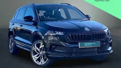 Black magic pearl effect Used 2025 Skoda Karoq SportLine SUV | £27,466 (Fair price)