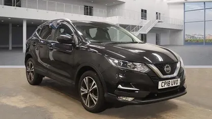 Black Used 2018 Nissan Qashqai N-Connecta SUV | £9,190 (Fair price)