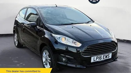 Used Ford Fiesta Zetec 82 HP (60 kW) 2016 Hatchback