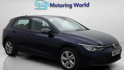 Used VW Golf VIII Life 116 HP (85 kW) 2024 Hatchback