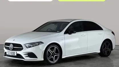 Used Mercedes A180 Executive 116 HP (85 kW) 2021 White Sedan