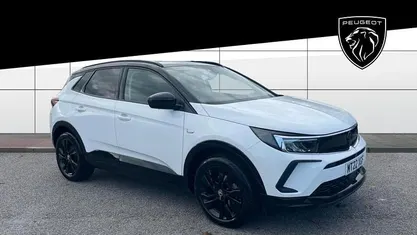White Used 2022 Vauxhall Grandland X GS Line SUV | £17,457 (Fair price)