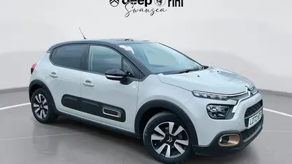 Used Citroën C3 PureTech 83 HP (61 kW) 2022 Beige Hatchback