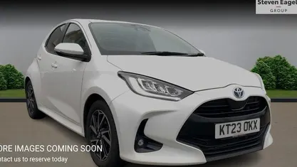 Used Toyota Yaris Hybrid Design 116 HP (85 kW) 2026 Hatchback