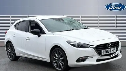 Used Mazda 3 Inclusive 120 HP (88 kW) 2018 White Hatchback