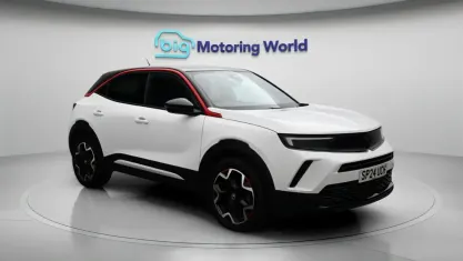 Usado Vauxhall Mokka 136 HP (100 kW) 2024 Branco SUV