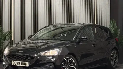Used Ford Focus ST-Line X 125 HP (91 kW) 2020 Hatchback