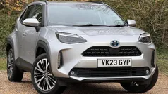 Used 2025 Toyota Yaris Hybrid Estate | £21,605 (Fair price)