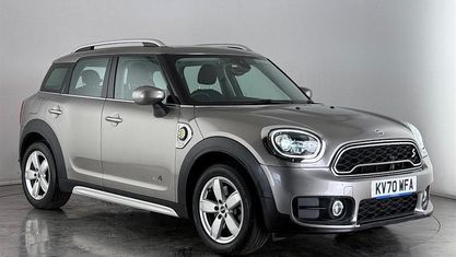 Begagnad Mini Cooper S Classic 224 HK (164 kW) 2020 Halvkombi