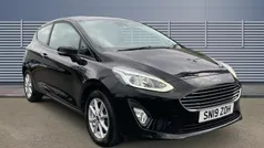 Black Used 2019 Ford Fiesta Zetec Hatchback | £8,109 (Fair price)